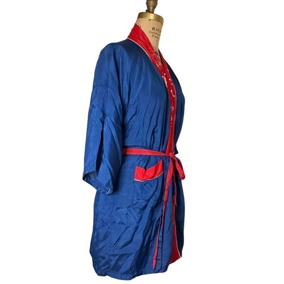 Vintage plum blossoms blue and red Kimono bath robe size large - Picture 2 of 8